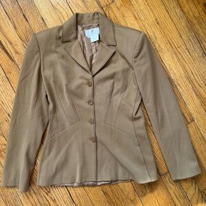 Vintage Vertigo Paris tan blazer